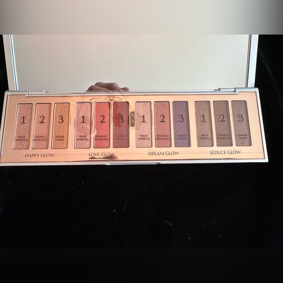 Charlotte Tilbury Other - ⭐️NWT⭐️ Charlotte Tilbury BEJEWELLED EYES TO HYPNOTISE eye pallet.  ⭐️NIB⭐️